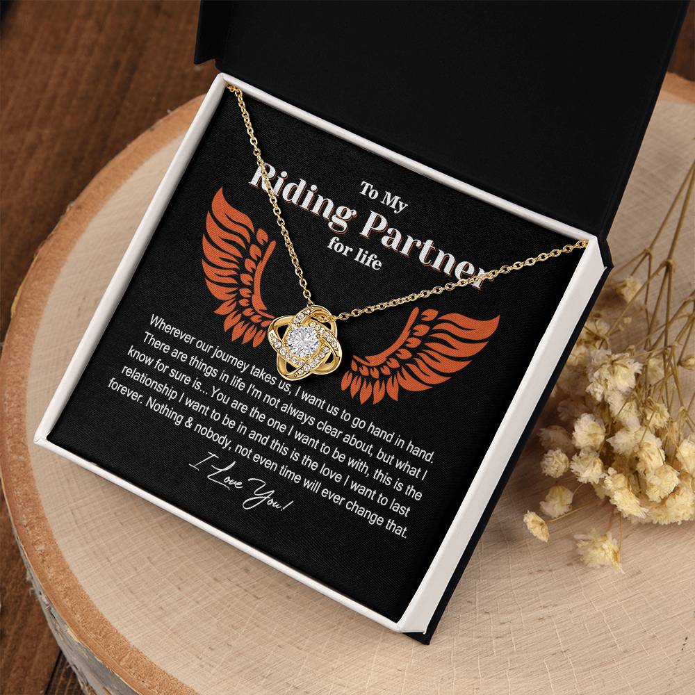 Alluring Beauty Necklace for women - Riding Partner for Life