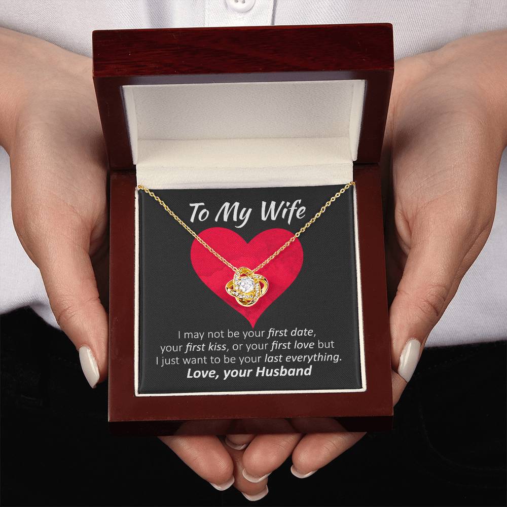 (Premium) Love Knot Necklace | Personalized Gift for Your Loving Wife! ❤️