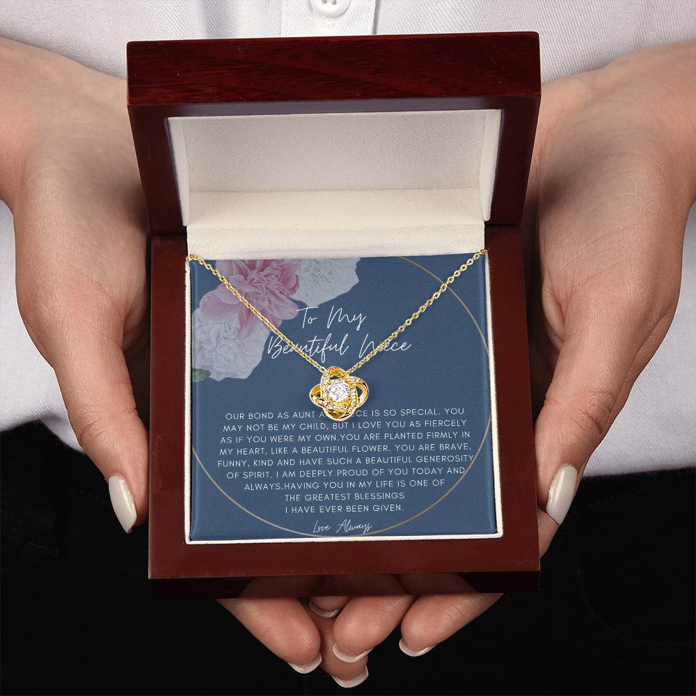 TO MY BEAUTIFUL NIECE SOLITAIRE NECKLACE