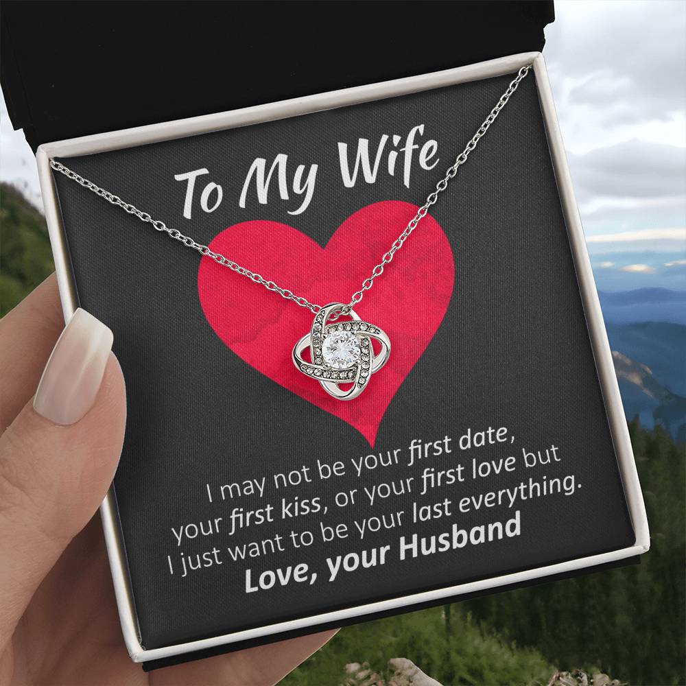 (Premium) Love Knot Necklace | Personalized Gift for Your Loving Wife! ❤️