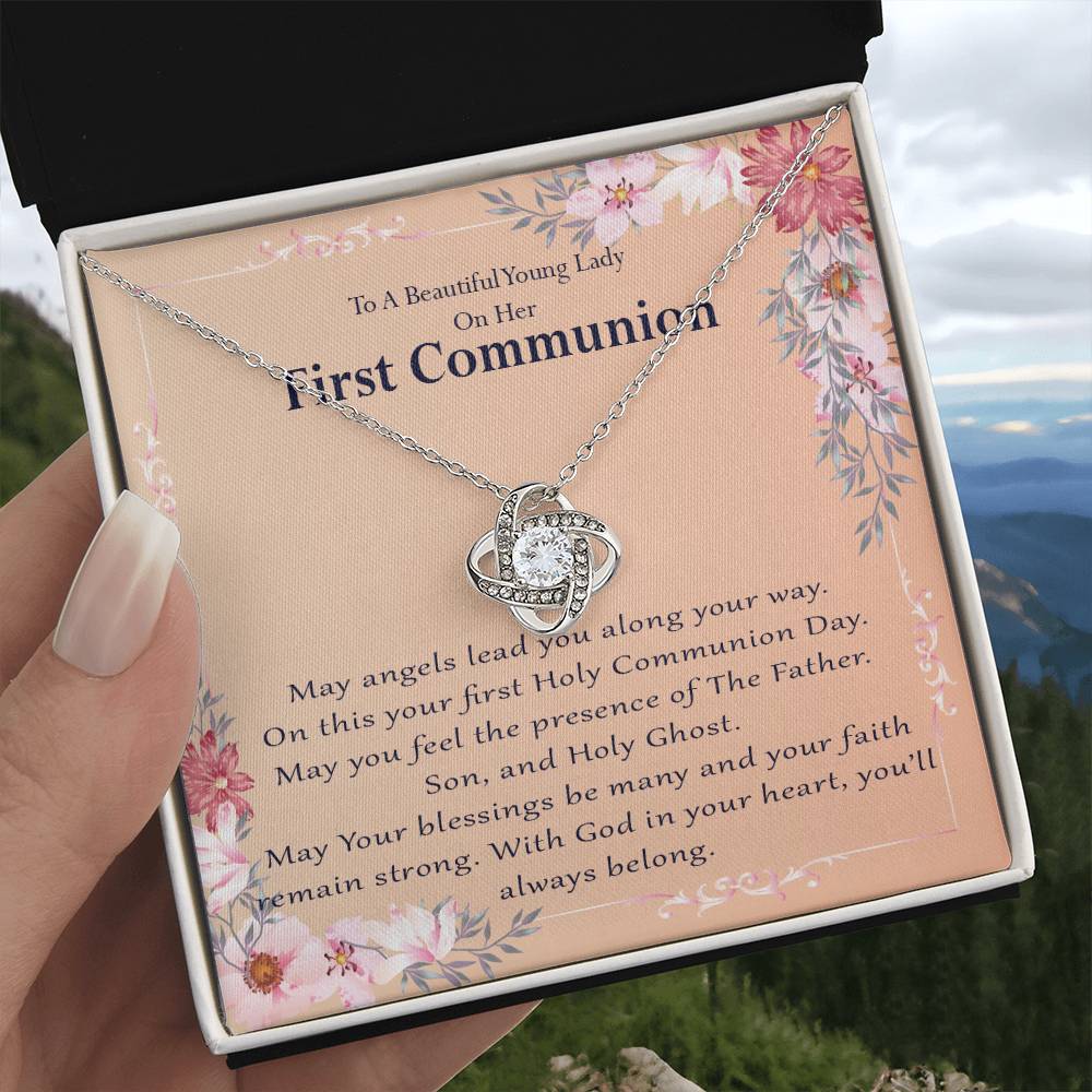 First Communion Necklace, 1st Communion Gift, Gift for Daughter, Niece, Sister